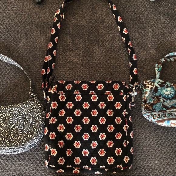 Beautiful Vera Bradley and Belle Taylor purses… just in time for everything! - Picture 2 of 12